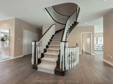 27 Moses Crescent Markham ON L6C 1S5