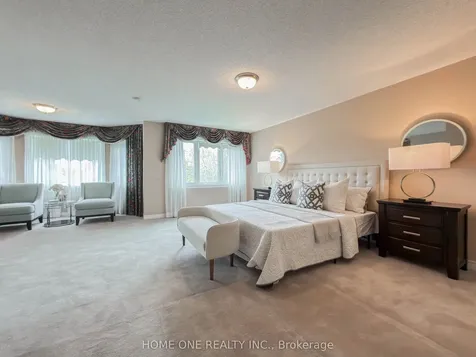 27 Moses Crescent Markham ON L6C 1S5
