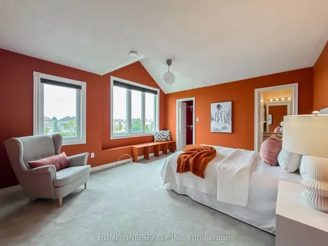 27 Moses Crescent Markham ON L6C 1S5