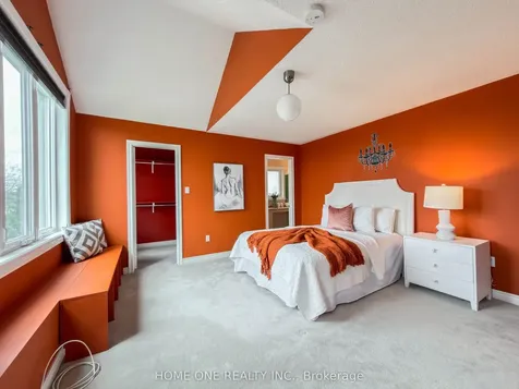27 Moses Crescent Markham ON L6C 1S5