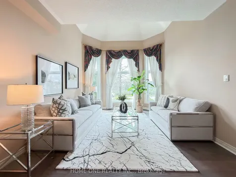 27 Moses Crescent Markham ON L6C 1S5