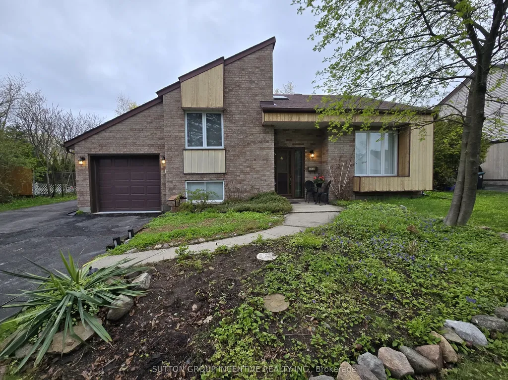2276 Scythes Street Innisfil ON L9S 1G8