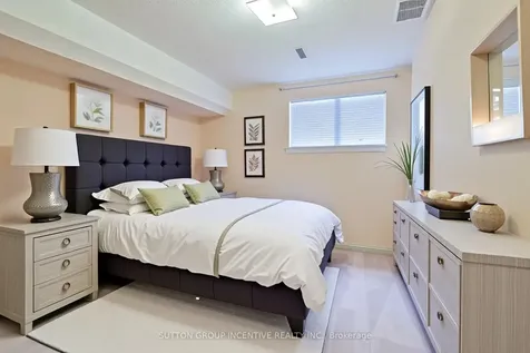 2276 Scythes Street Innisfil ON L9S 1G8