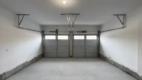 63 English Drive E New Tecumseth ON L0G 1A0