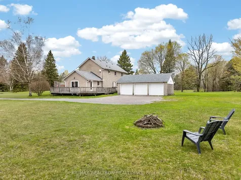 17755 Warden Avenue East Gwillimbury ON L0G 1V0