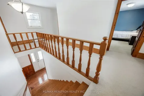 17755 Warden Avenue East Gwillimbury ON L0G 1V0