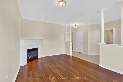 58 Saint Avenue Bradford West Gwillimbury ON L3Z 3H7