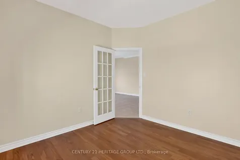 58 Saint Avenue Bradford West Gwillimbury ON L3Z 3H7