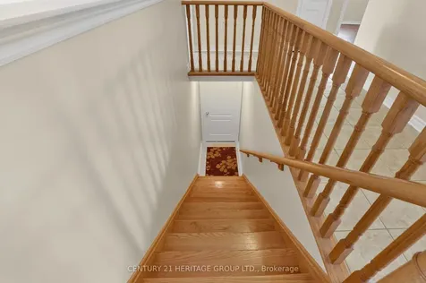 58 Saint Avenue Bradford West Gwillimbury ON L3Z 3H7
