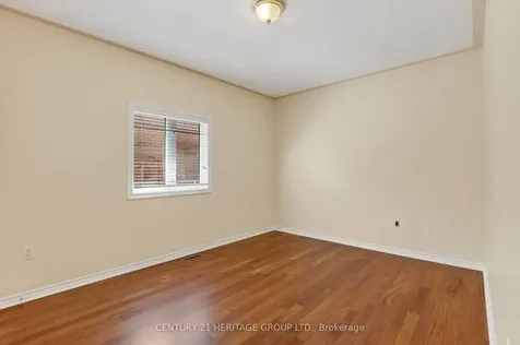 58 Saint Avenue Bradford West Gwillimbury ON L3Z 3H7