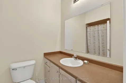 58 Saint Avenue Bradford West Gwillimbury ON L3Z 3H7