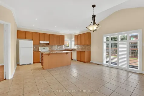 58 Saint Avenue Bradford West Gwillimbury ON L3Z 3H7