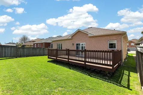 58 Saint Avenue Bradford West Gwillimbury ON L3Z 3H7