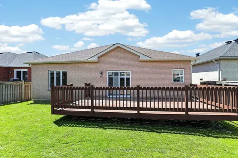 58 Saint Avenue Bradford West Gwillimbury ON L3Z 3H7