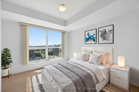 18 Harding Boulevard Richmond Hill ON L4C 0T3
