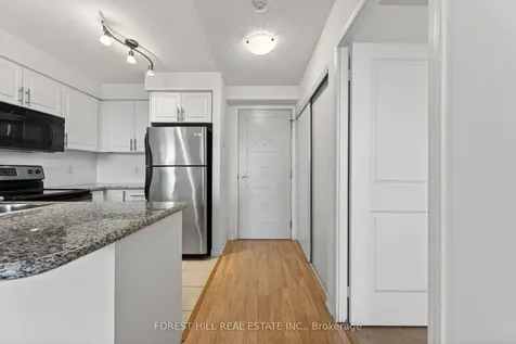 18 Harding Boulevard Richmond Hill ON L4C 0T3