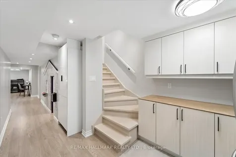 88 Byers Pond Way Whitchurch-stouffville ON L4A 0M6