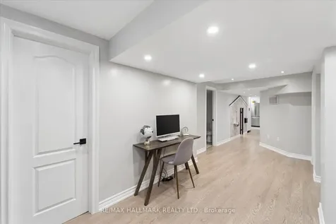 88 Byers Pond Way Whitchurch-stouffville ON L4A 0M6
