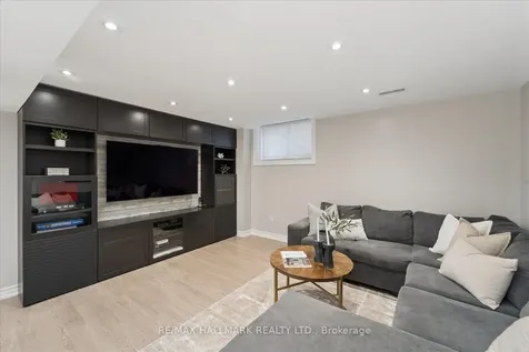 88 Byers Pond Way Whitchurch-stouffville ON L4A 0M6