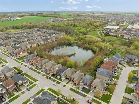 88 Byers Pond Way Whitchurch-stouffville ON L4A 0M6