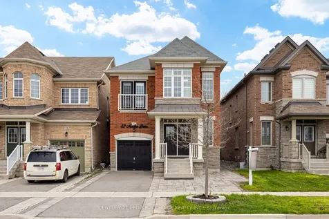 82 Mactier Drive Vaughan ON L4H 4L2
