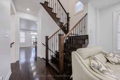82 Mactier Drive Vaughan ON L4H 4L2