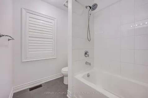 82 Mactier Drive Vaughan ON L4H 4L2