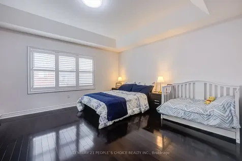 82 Mactier Drive Vaughan ON L4H 4L2