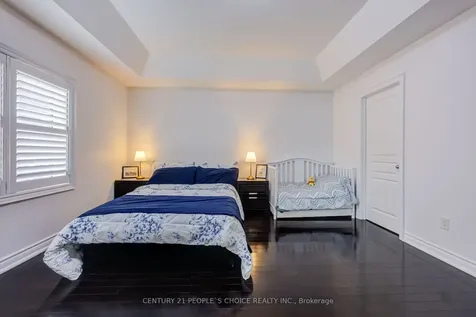 82 Mactier Drive Vaughan ON L4H 4L2