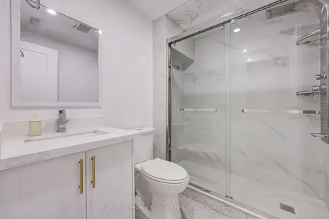 82 Mactier Drive Vaughan ON L4H 4L2