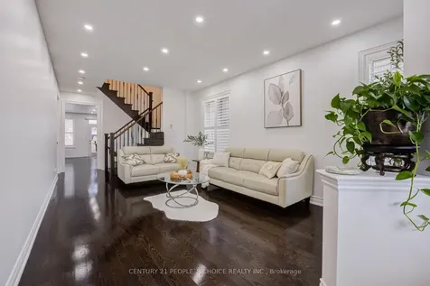 82 Mactier Drive Vaughan ON L4H 4L2