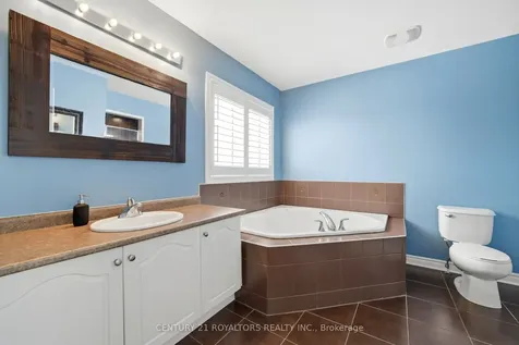 74 Latimer Avenue Essa ON L0M 1B5