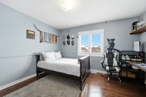 74 Latimer Avenue Essa ON L0M 1B5