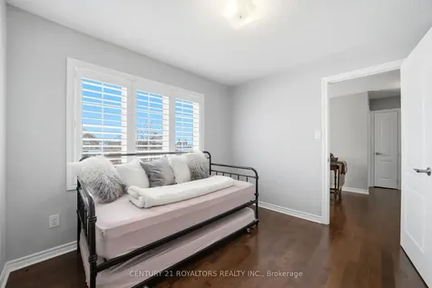 74 Latimer Avenue Essa ON L0M 1B5
