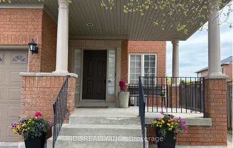 9 O'hara Crescent Richmond Hill ON L4E 4E1