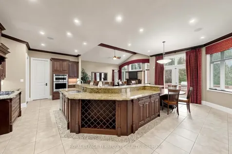 63 Grayfield Drive Whitchurch-stouffville ON L4A 0B1