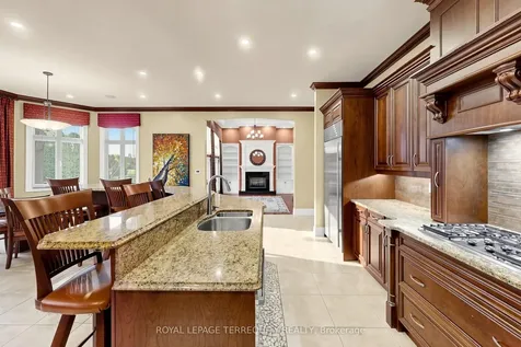 63 Grayfield Drive Whitchurch-stouffville ON L4A 0B1