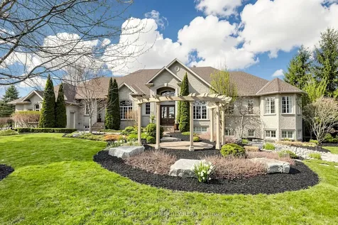 63 Grayfield Drive Whitchurch-stouffville ON L4A 0B1
