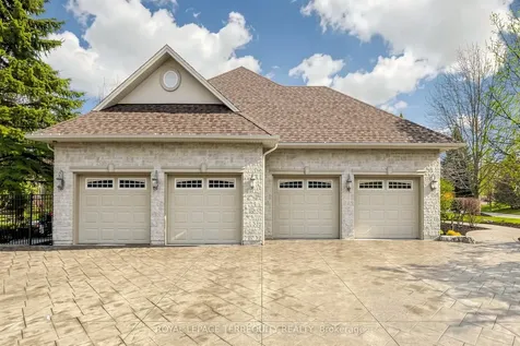 63 Grayfield Drive Whitchurch-stouffville ON L4A 0B1
