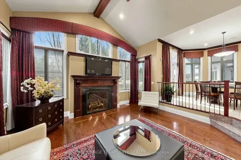 63 Grayfield Drive Whitchurch-stouffville ON L4A 0B1