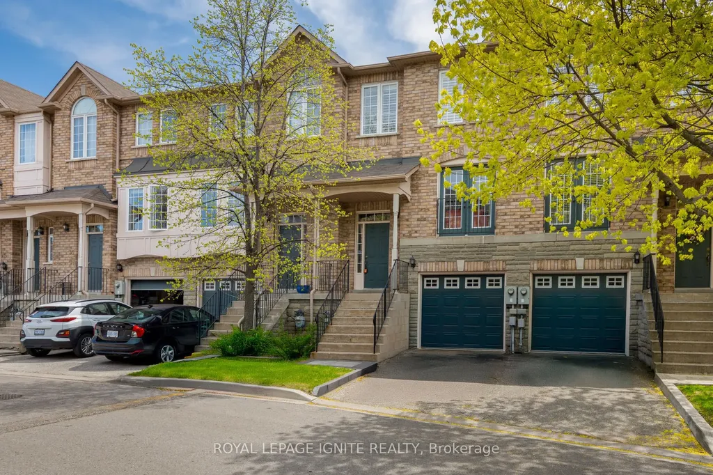 19 Foxchase Avenue Vaughan ON L4L 9N1