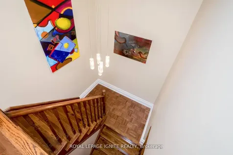 19 Foxchase Avenue Vaughan ON L4L 9N1