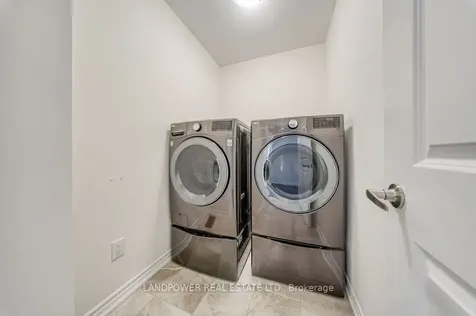 43 Lord Melborne Street Markham ON L6C 0Z6