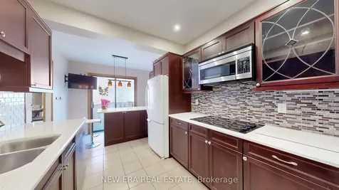 100 Cherry Hills Road Vaughan ON L4K 1M5
