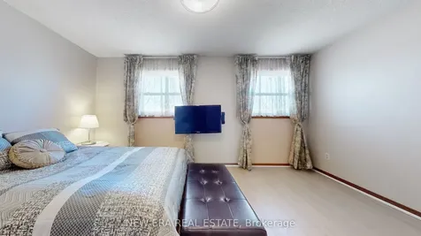 100 Cherry Hills Road Vaughan ON L4K 1M5