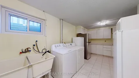 100 Cherry Hills Road Vaughan ON L4K 1M5