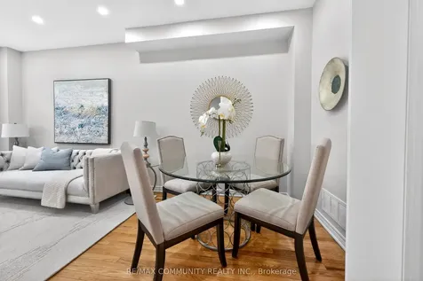 28 Radmore Place Markham ON L6B 0G7
