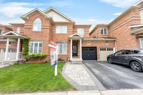 28 Radmore Place Markham ON L6B 0G7