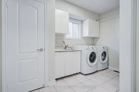 72 Norbury Drive Markham ON L3S 3V2