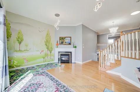 72 Norbury Drive Markham ON L3S 3V2